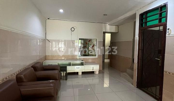 Dijual Rumah 2 Lantai Super Bagus Di Taman Palem Lestari 2