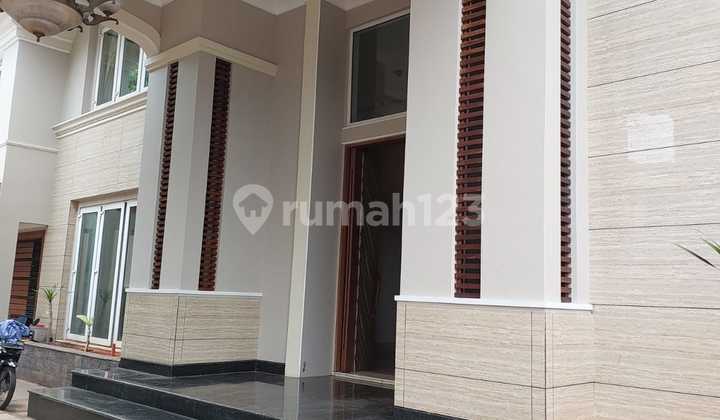 DIJUAL RUMAH HOOK MEWAH ELITE DI PONDOK INDAH JAKSEL