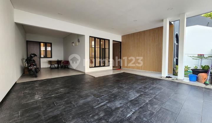 NEW LUXURY HOUSE IN AMPERA AREA, KEMANG, SOUTH JAKARTA