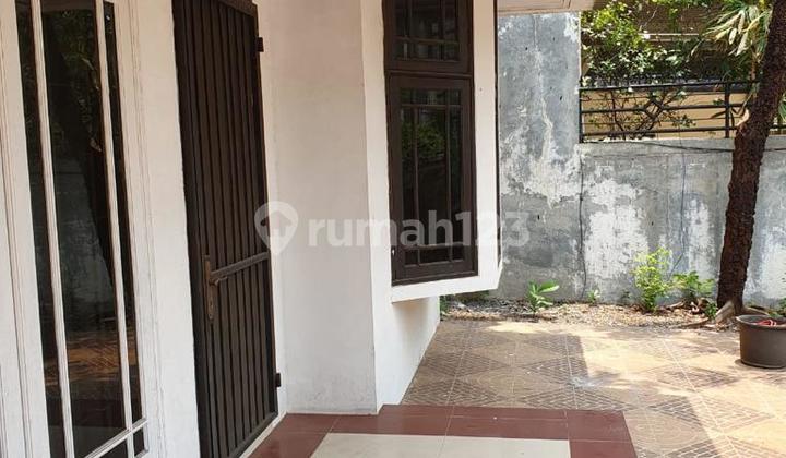 Dijual Rumah Bagus 2 Lantai Di Sektor 1e Serpong Dijual Rumah Bagus 2 Lantai Di Sektor 1e Serpong