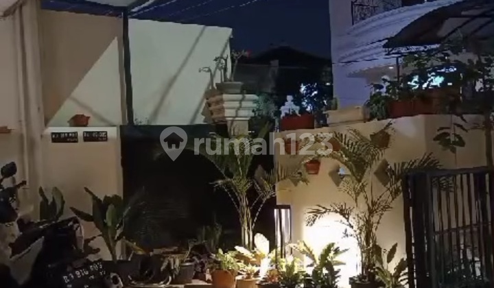 Dijual Rumah Cantik Semifurnished Citra 2 Dijual Rumah Cantik Semifurnished Citra 2