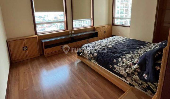 Disewakan The Pakubuwono Residence, 3+2 Bedroom Full Furnished 2