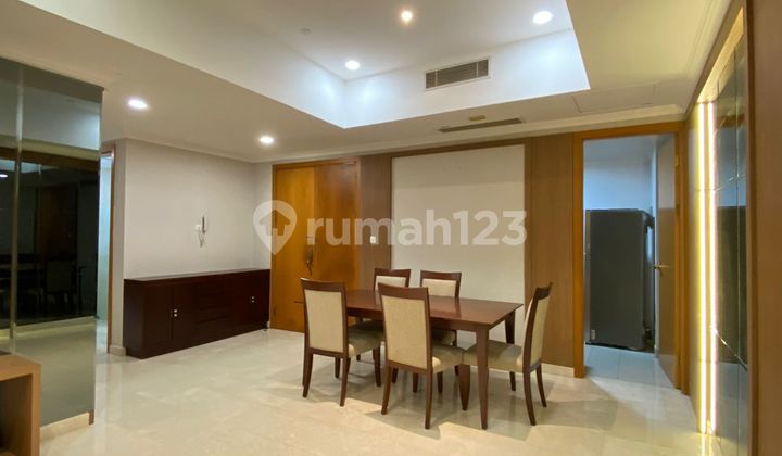 Siap Huni, Apartemen, Full Furnished 3 BR Sudirman Mansion