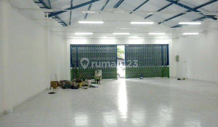 Jual Cepat Toko Jalan Raya Gatot Subroto Kediri SHM 2