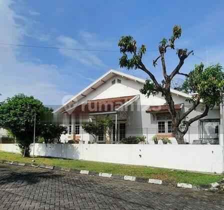 Rumah Hook Di Darmo Sentosa Dekat Mayjen Sungkono