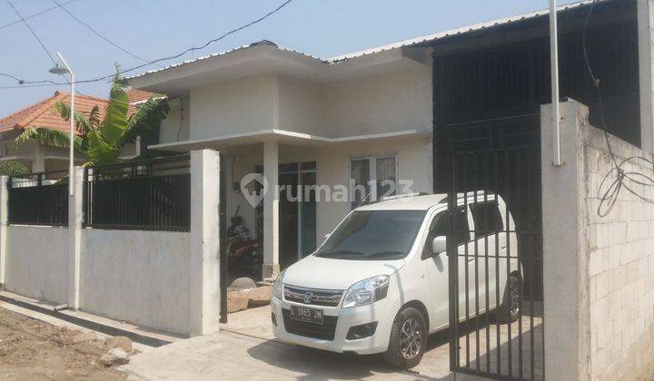 Jual rumah + gudang Raya Radegansari Driyorejo Gresik 1