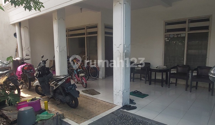Rumah 2 Lantai Gayungsari Barat Dekat Trans Icon 2
