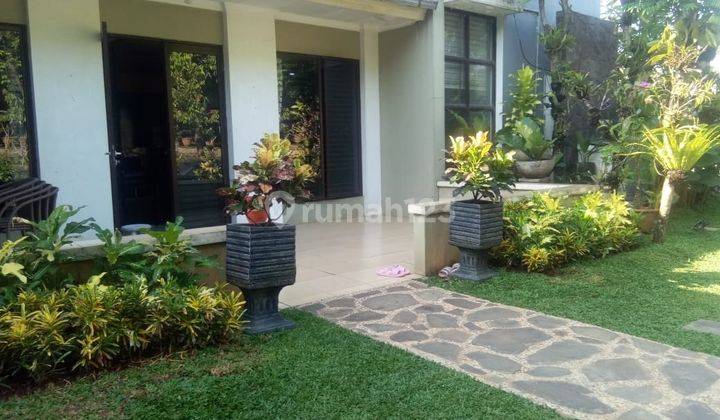 Dijual Rumah Furnish 2lt di Einstein Legenda Wisata 4br 382m2 Selatan Carpark Aman Tenang S129  1