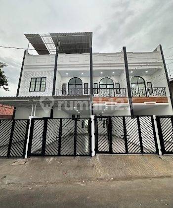 N982 Rumah 3lt Brand New di Tanjung Duren Way Seputih 5bed Selatan Bebas Banjir  1