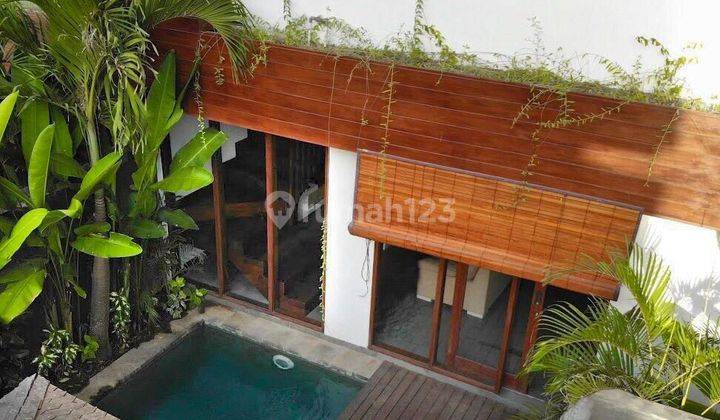 Dijual villa modern dekat dengan pantai 