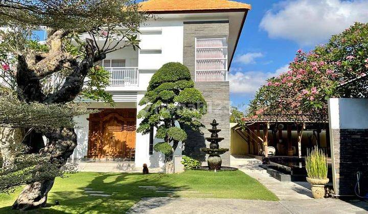 FOR SALE VILLA at Mertasari Sanur bali 1