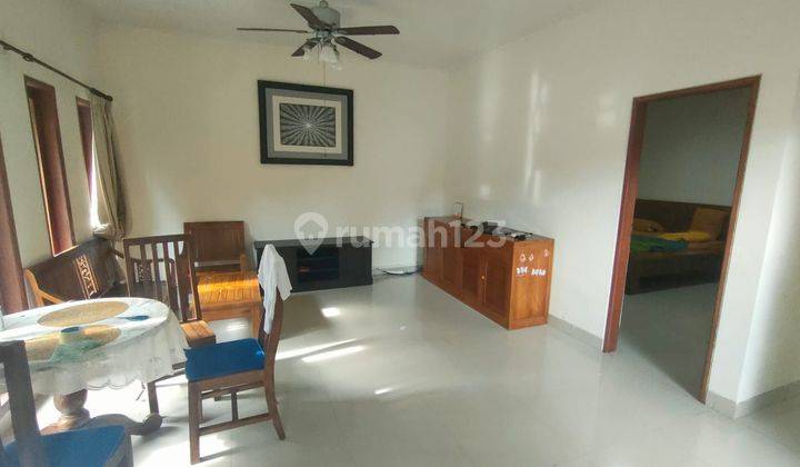 House for sale in a very strategic and convenient location near Kmana2 2