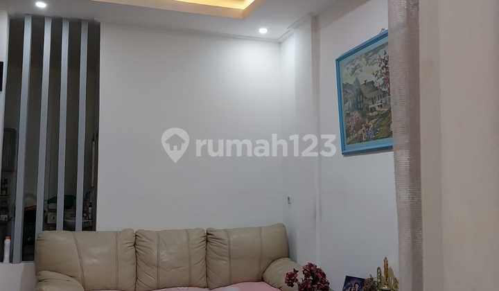 Dijual Cepat! Rumah Siap Huni di Menceng, Jakarta Barat 2