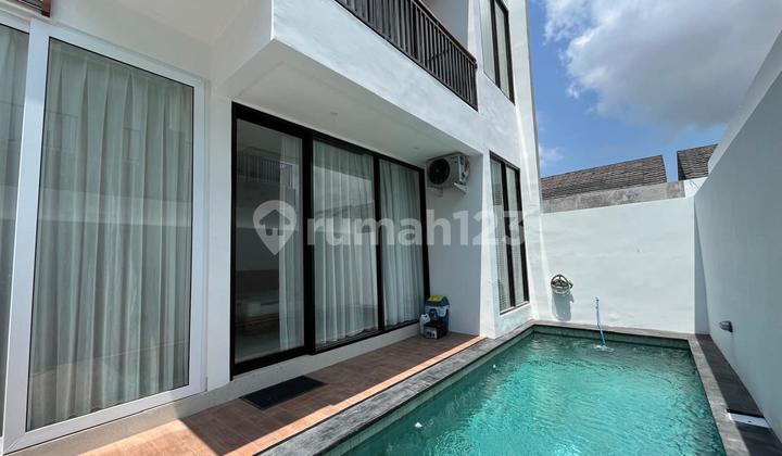 For Sale CHEAP Exclusive Villa in Nusa Dua / Darmawangsa Bali