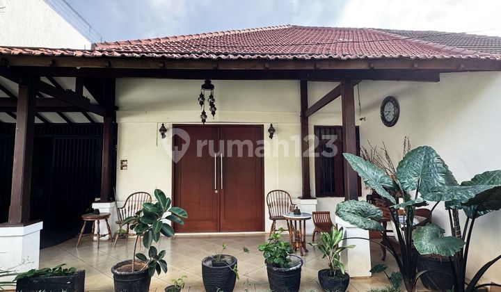 Turun Harga-Jual Cepat! Rumah Premium di Menteng Jakpus