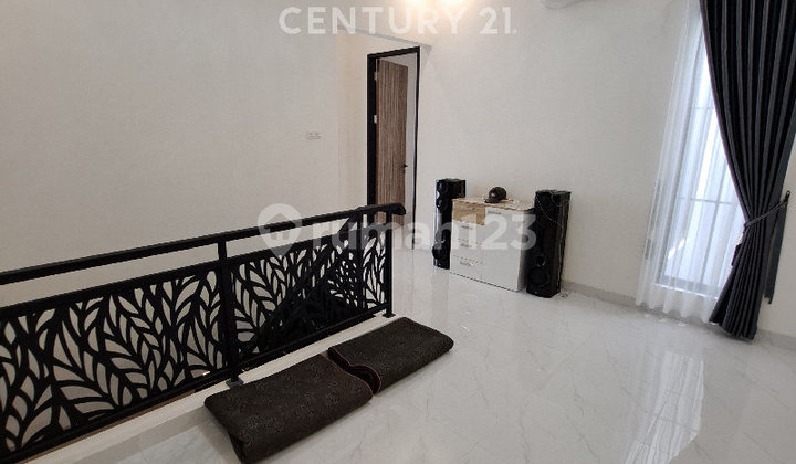 Ready-to-Occupy House in Tanjung Bunga Area, Within a Cluster 2