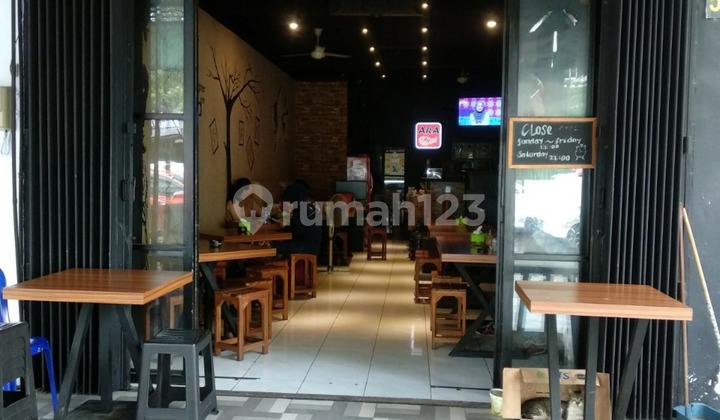 Shop House for Sale on Jl Sungai Saddang, Makassar 2