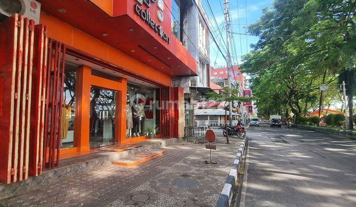 Ruko Siap Pakai Depan Pantai Losari di Jalan Penghibur Makassar 8
