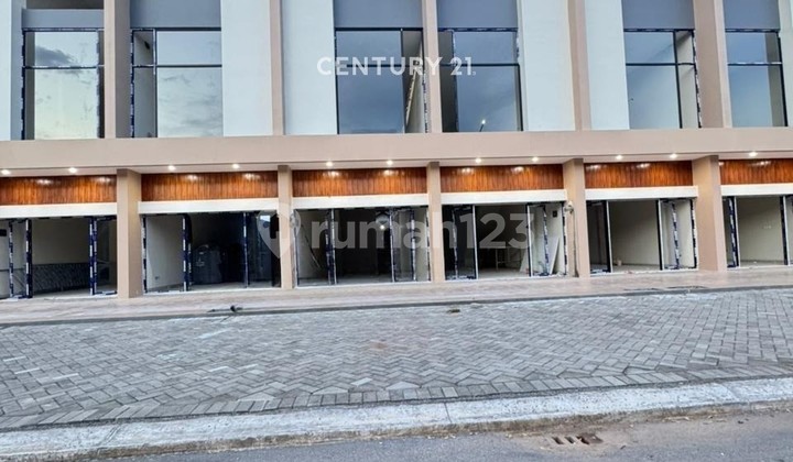 Strategic and Ready-to-Occupy Shop House Near Airport in Virginia Park 2