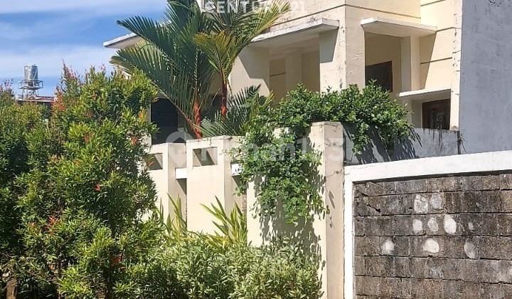 Rumah Besar 2 Lantai Di Perum Menteng Garden Tanjung Bunga 2