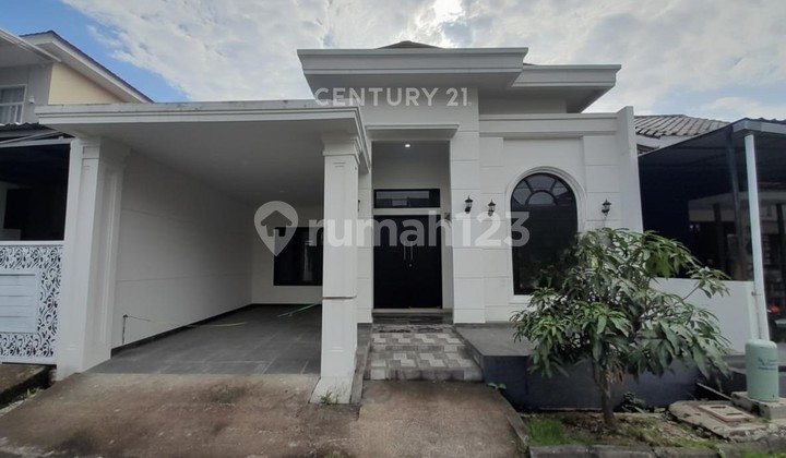 Rumah Strategis Dan Siap Huni Di Jalan Aroepala 