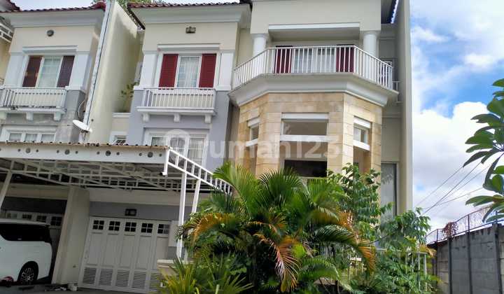 Ready-to-Occupy House in Citraland Celebes Cluster Brown Cordovan 1