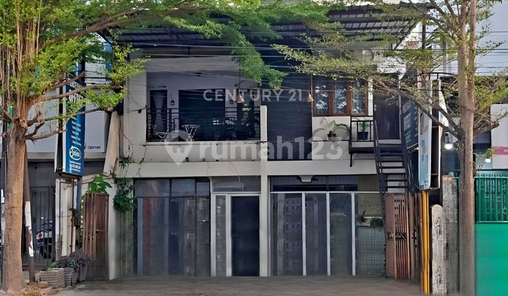 Strategic and Habitable Shop House on Jalan Sungai Saddang Lama 1