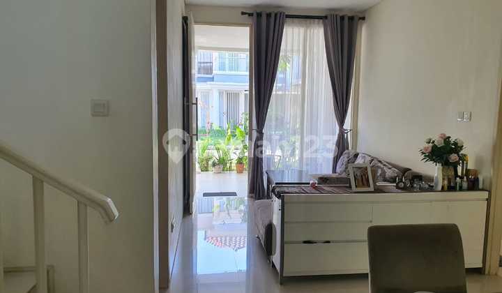 Beautiful Fawn Garden Citraland House Makassar