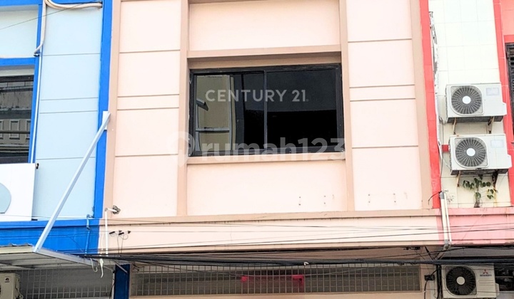 Ruko Strategis Dan Siap Huni Di Jalan Gunung Latimojong