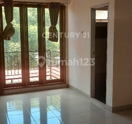 Modern House in the Golden Park Panakukang Mas Area 2