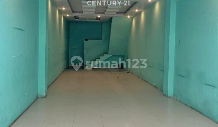 Strategic Shop House on Jl Bali Maximum Exposure for Your Business 2