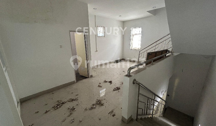 Strategic Shop House in Downtown Makassar, Sungai Limboto 2