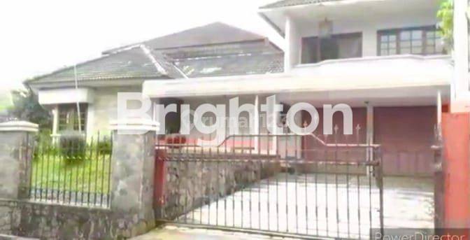 RUMAH BESAR DI LOKASI PREMIUM SETRASARI 1