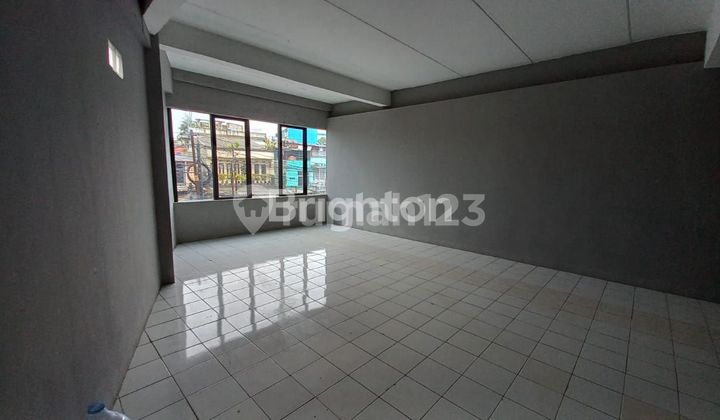 Ruko 3,5 Lantai Baru Renovasi Siap Pakai Moh Toha Ruko 3,5 Lantai Baru Renovasi Siap Pakai Moh Toha