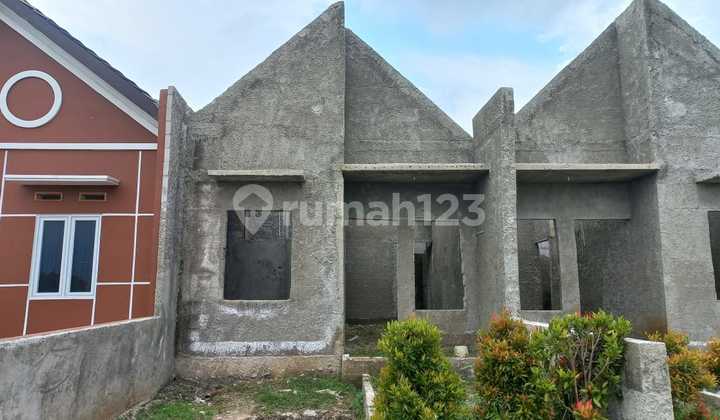 Rumah Villa Dilokasi Nyaman Ngamprah Dekat Ke Whoosh 2