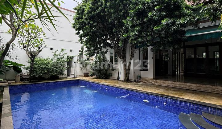 Dijual Rumah Lokasi Strategis di Cipete Jakarta Selatan