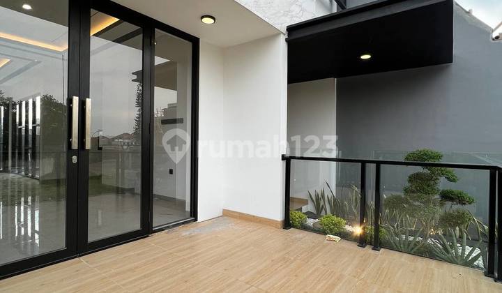 Rumah Modern Minimalis Siap Huni Ada Private Pool di Prime Area Jagakarsa 2