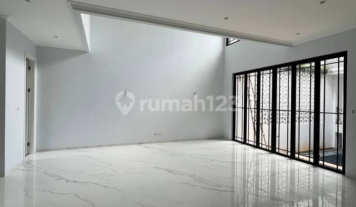 Ready-to-Occupy New House in Cilandak Near MRT 2