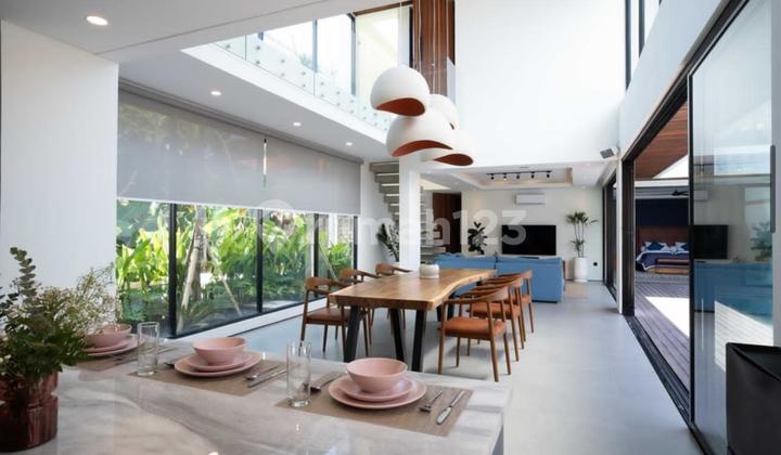 BRAND NEW VILLA AT PADONAN FOR SALE AND LEASE