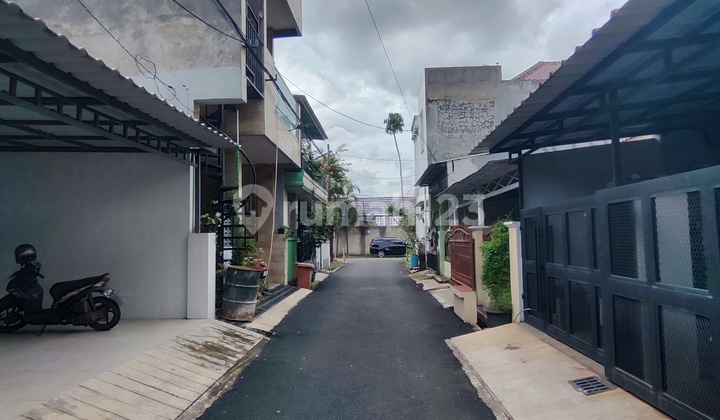 New Ready-to-Occupy House in Catalina Cluster Gading Serpong 2