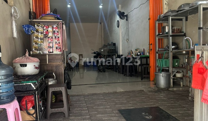 Ruko Hadap Jalan Raya Poris Paling Ramai