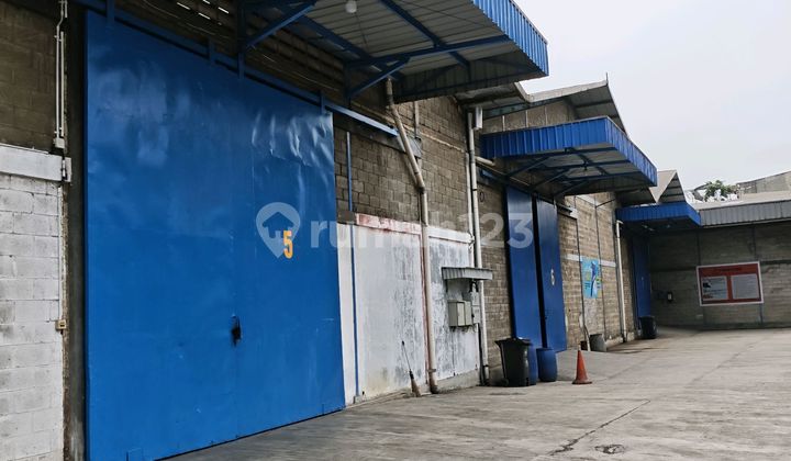 Warehouse 540 M² On Jalan Raya Imam Bonjol Warehouse 540 M² On Jalan Raya Imam Bonjol