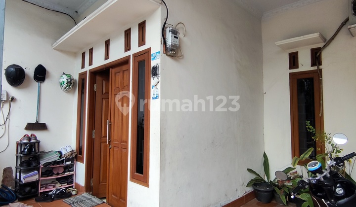Rumah Poris Indah Blok G 2 lantai Under 1 M