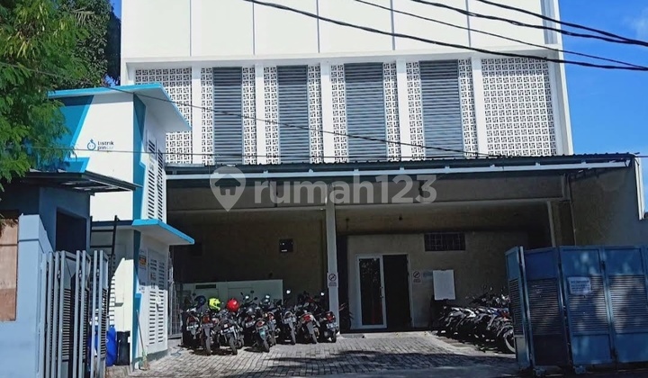 Gedung Ex Central Kitchen dengan Cold Storage