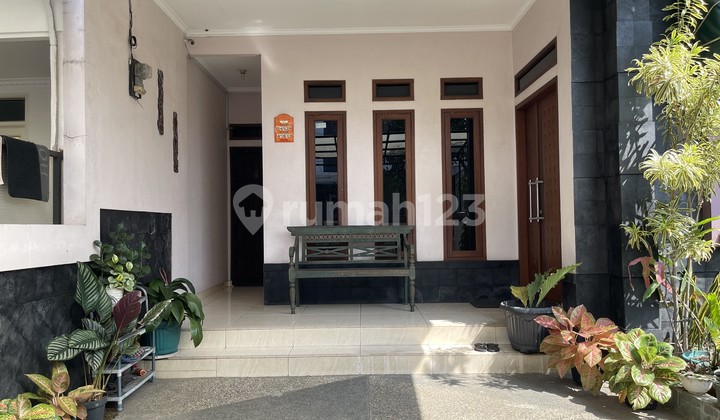 Hunian Rumah Nyaman di Tanjungsari Antapani Bandung Hunian Rumah Nyaman di Tanjungsari Antapani Bandung