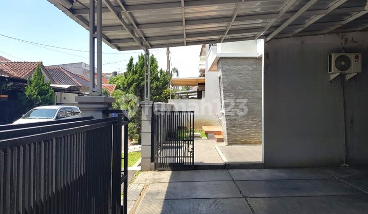 2 Plots of Land at Istana Kawaluyaan near Metro Indah Mall Bandung 2