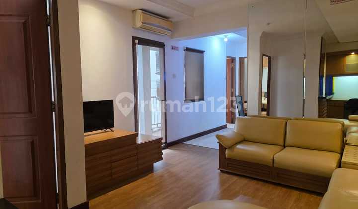 The Majesty 3 BR Furnished Apartment Near Maranatha University 2