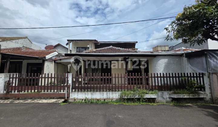 Rumah di Sayap Arcamanik Endah Dekat Griya Arcamanik Bandung 1