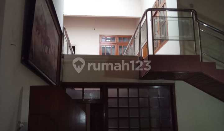 Dijual Rumah Jalan Santosa Raya Pinggir Jalan Utama