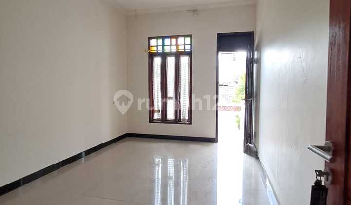 *For Sale* Move-In Ready 3-Story House *Margawangi Complex* *Margacinta* 2